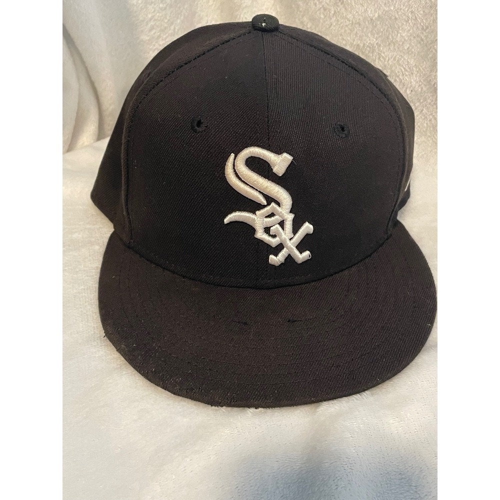 New Era 59FIFTY Chicago White Sox MLB Official On-Field Fitted Hat Black 7 3/8